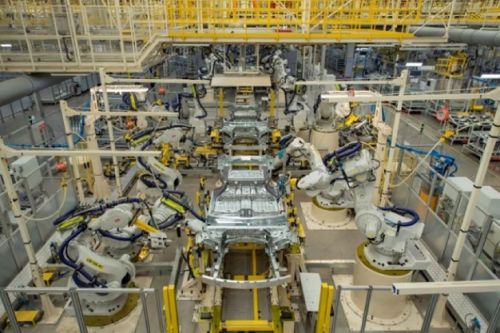 人民日?qǐng)?bào)點(diǎn)贊極氪5G智慧工廠，智能制造與互聯(lián)網(wǎng)服務(wù)融合樹立新標(biāo)桿